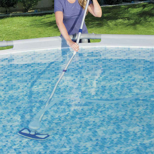 Flowclear zwembadreinigingsset AquaClean is nu te koop bij PeponiXL, paradijselijk wonen!