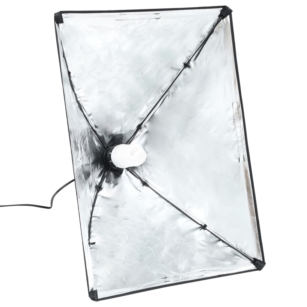 Fotostudioset met softboxlampen en achtergrond is nu te koop bij PeponiXL, paradijselijk wonen!