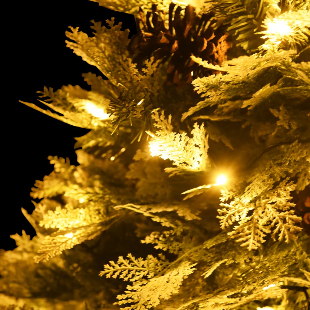 Kerstboom met LED en dennenappels 150 cm PVC en PE groen is nu te koop bij PeponiXL, paradijselijk wonen!