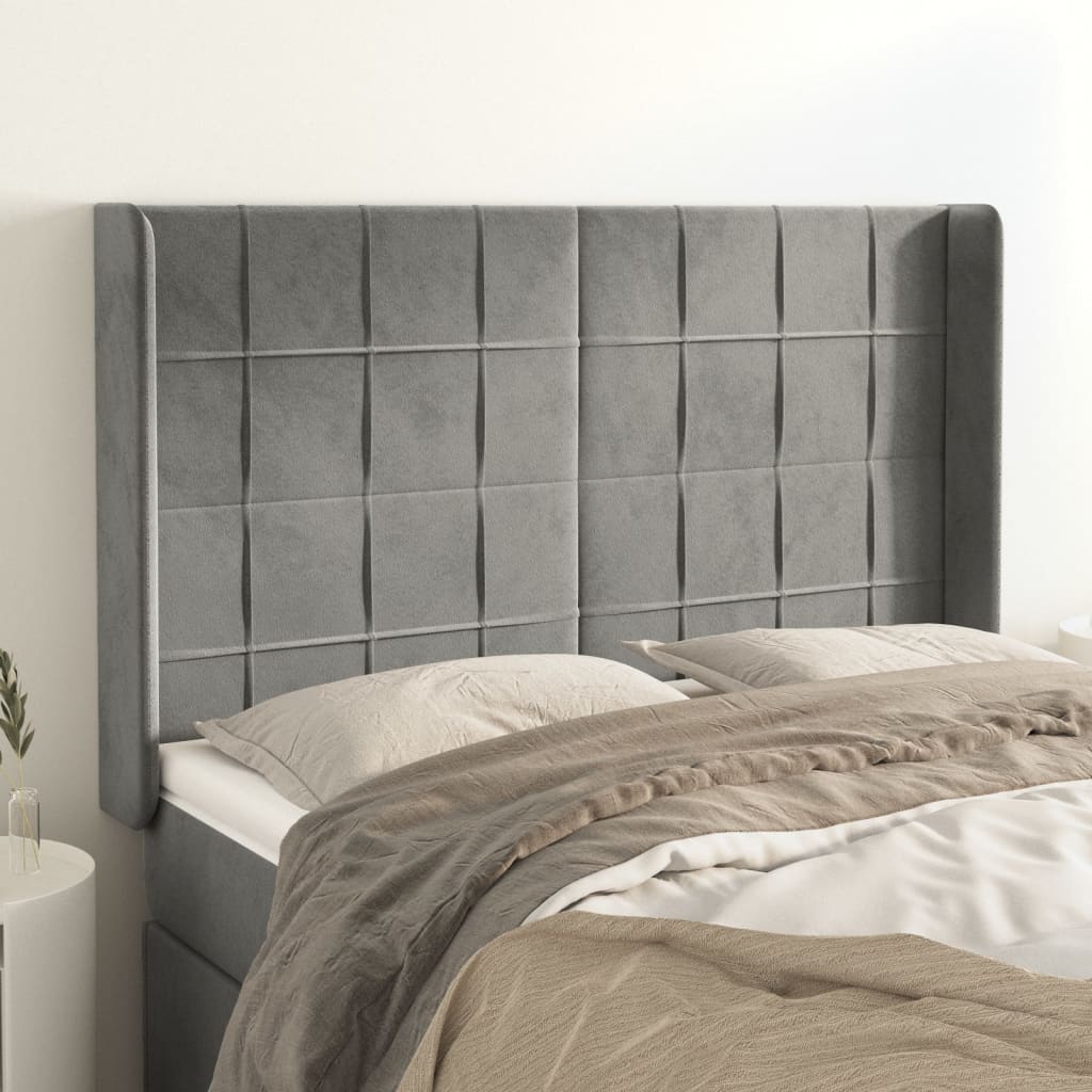 Hoofdbord met randen 147x16x118/128 cm fluweel lichtgrijs is nu te koop bij PeponiXL, paradijselijk wonen!