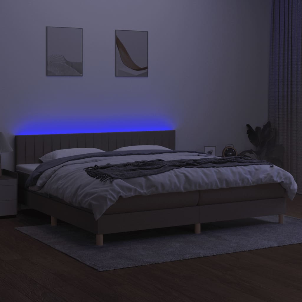 Boxspring met matras en LED stof taupe 200x200 cm is nu te koop bij PeponiXL, paradijselijk wonen!