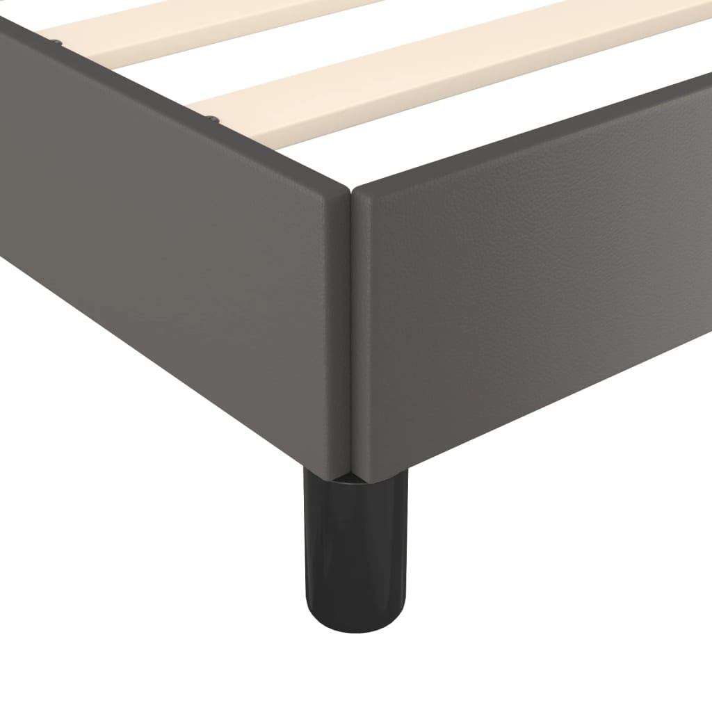 Bedframe met hoofdbord kunstleer grijs 140x200 cm is nu te koop bij PeponiXL, paradijselijk wonen!