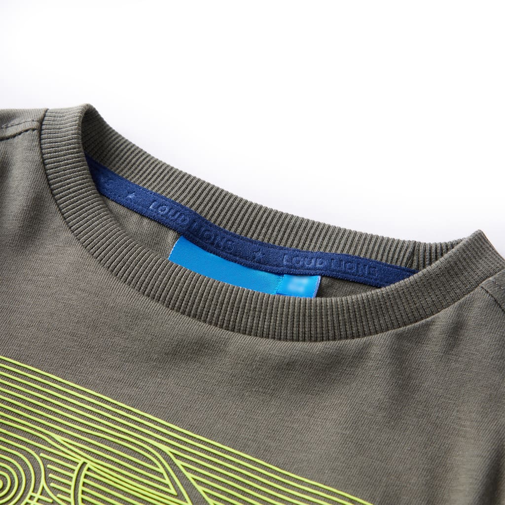 Kindershirt met lange mouwen 104 kakikleurig is nu te koop bij PeponiXL, paradijselijk wonen!