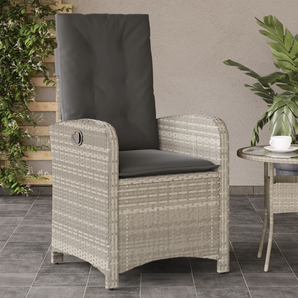 Tuinstoelen 2 st verstelbaar met kussens poly rattan lichtgrijs is nu te koop bij PeponiXL, paradijselijk wonen!