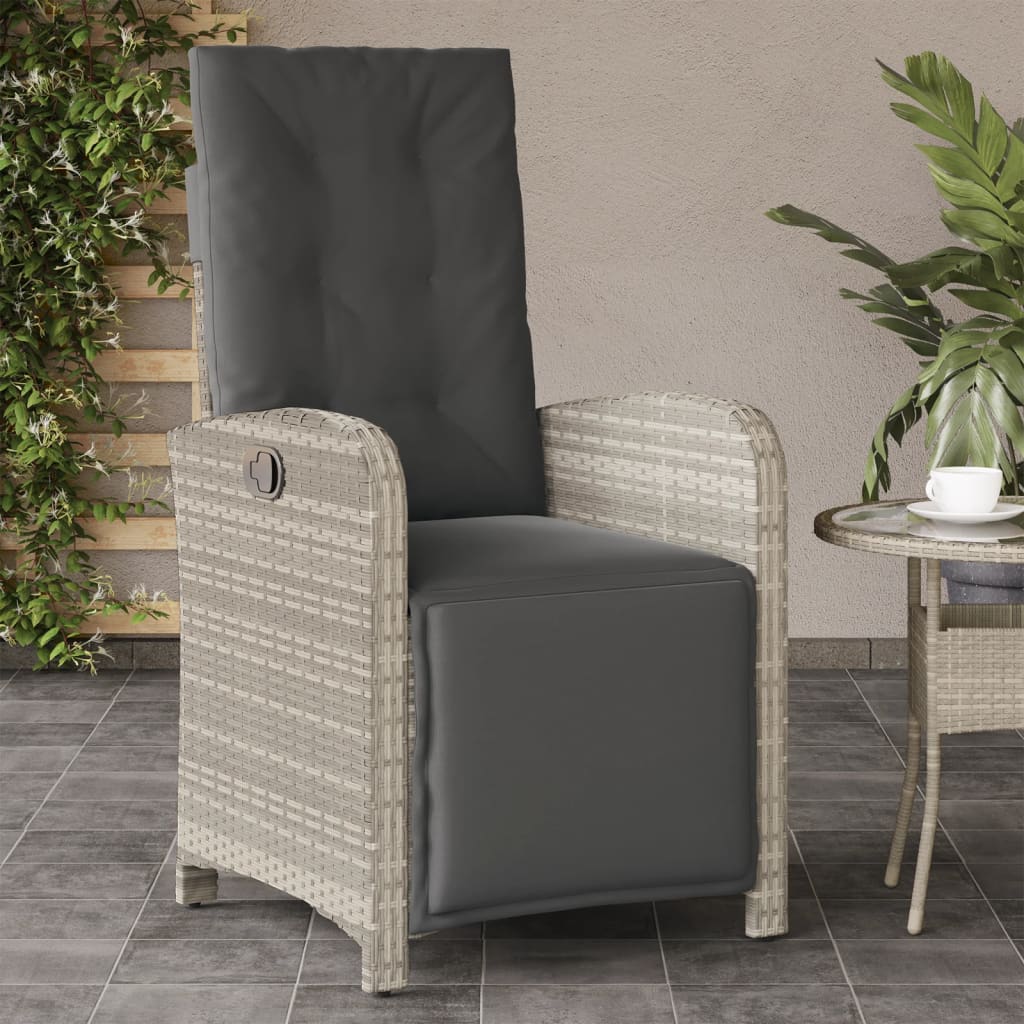 Tuinstoel verstelbaar met voetensteun poly rattan lichtgrijs is nu te koop bij PeponiXL, paradijselijk wonen!