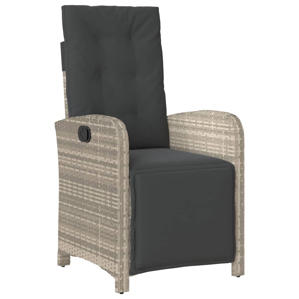Tuinstoelen 2 st verstelbaar voetensteun poly rattan lichtgrijs is nu te koop bij PeponiXL, paradijselijk wonen!
