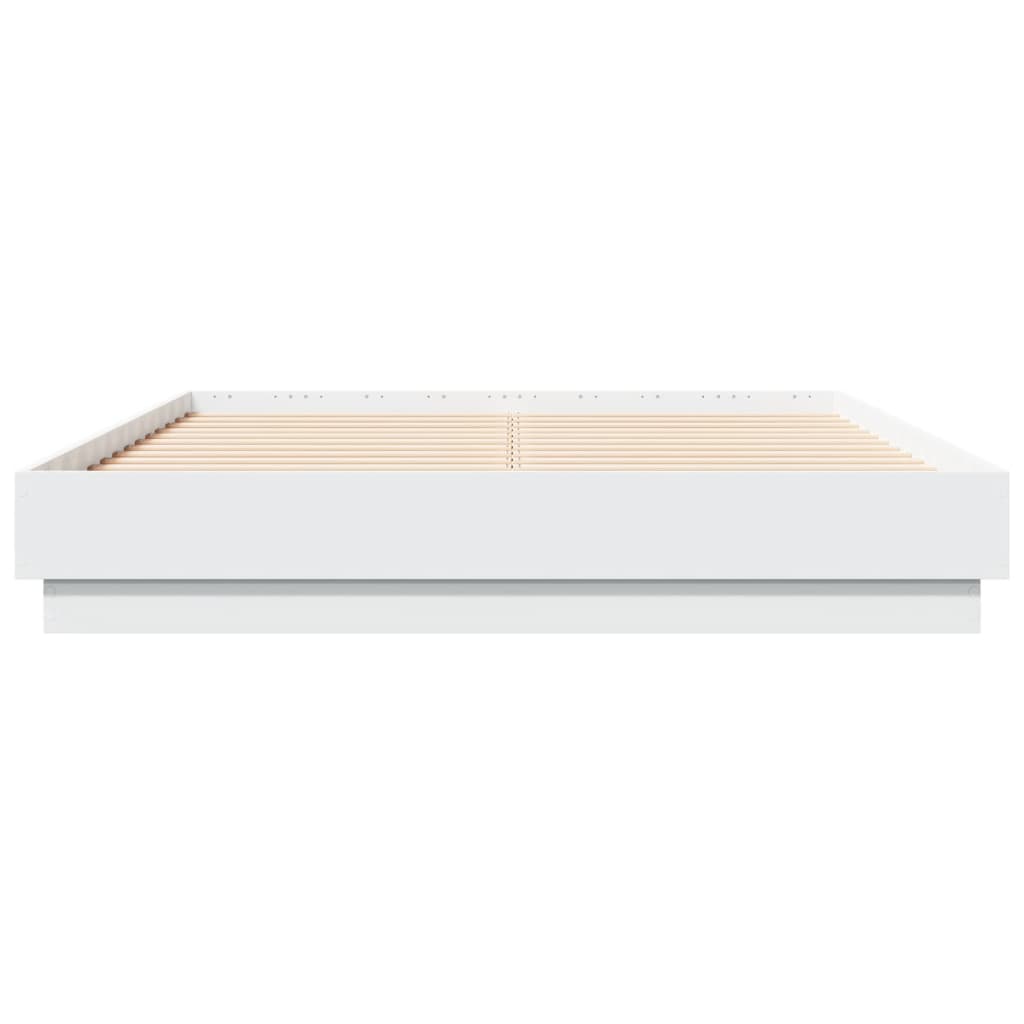 Bedframe bewerkt hout wit 135x190 cm is nu te koop bij PeponiXL, paradijselijk wonen!