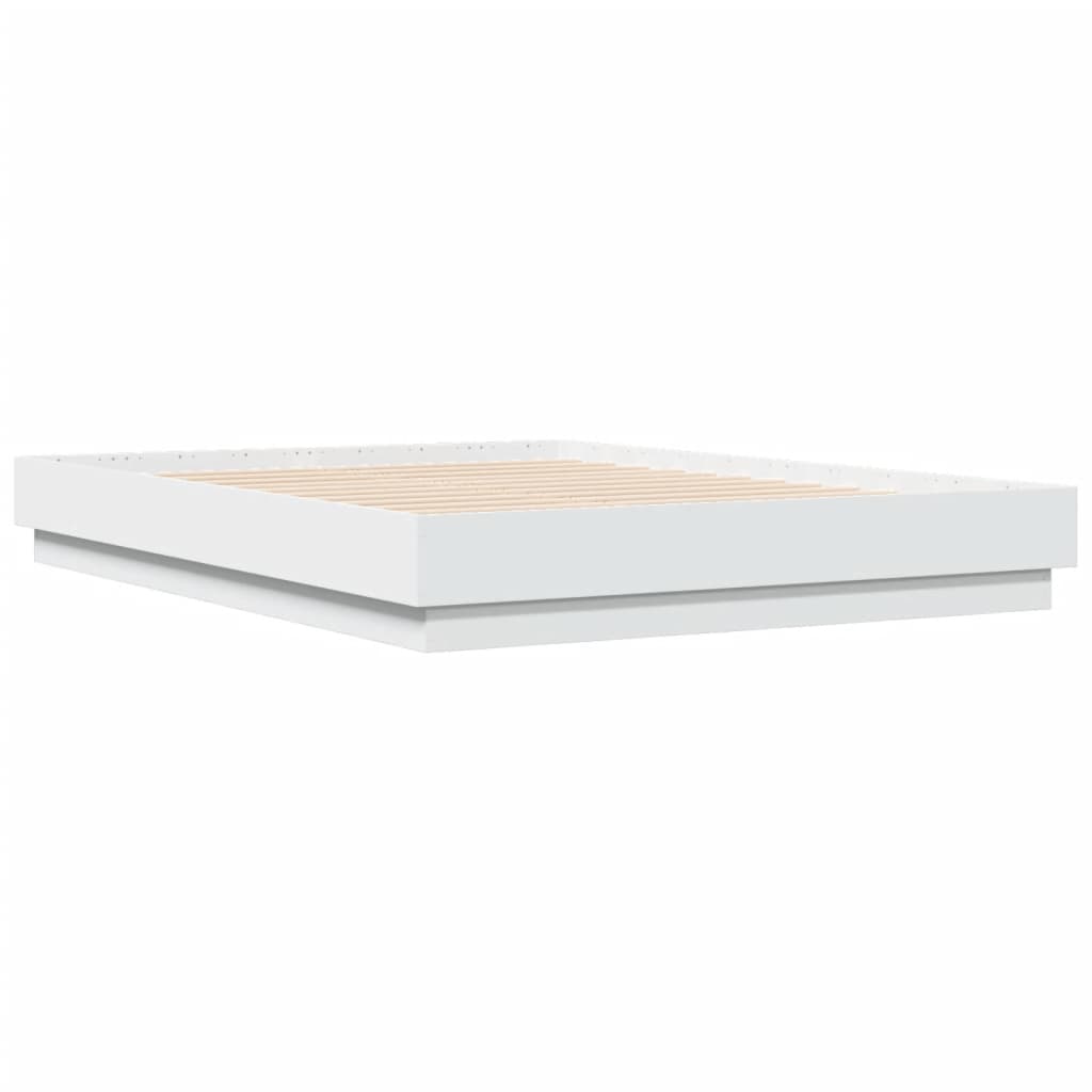 Bedframe bewerkt hout wit 135x190 cm is nu te koop bij PeponiXL, paradijselijk wonen!