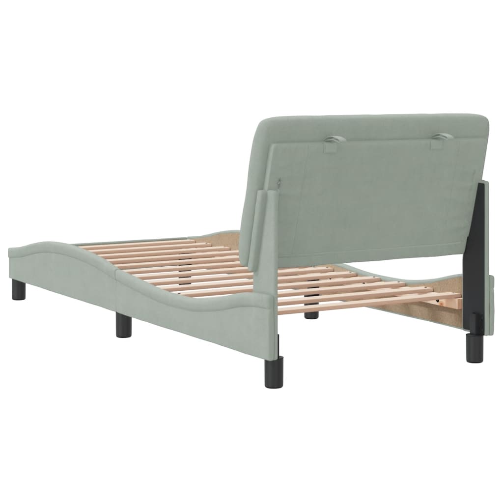 Bedframe zonder matras 90x190 cm fluweel lichtgrijs is nu te koop bij PeponiXL, paradijselijk wonen!