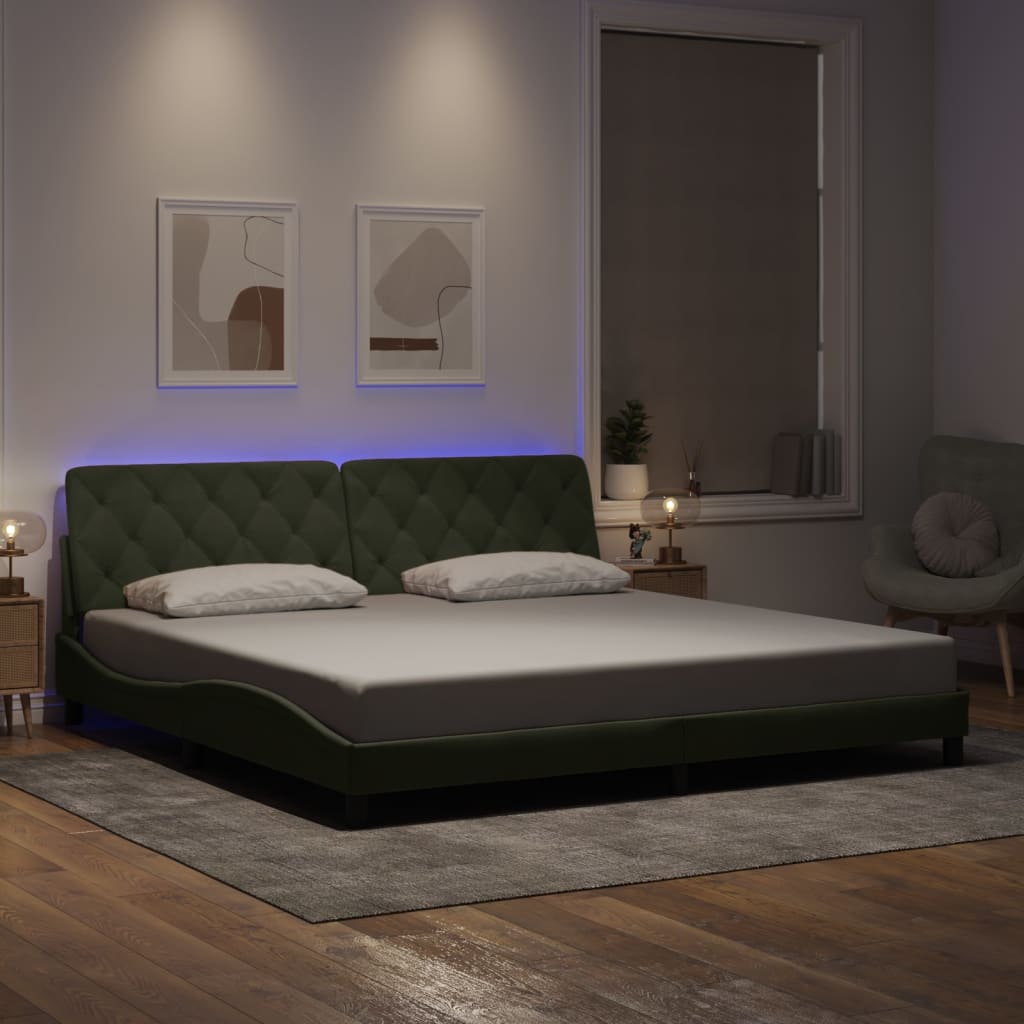 Bedframe met LED zonder matras fluweel lichtgrijs 200x200 cm is nu te koop bij PeponiXL, paradijselijk wonen!
