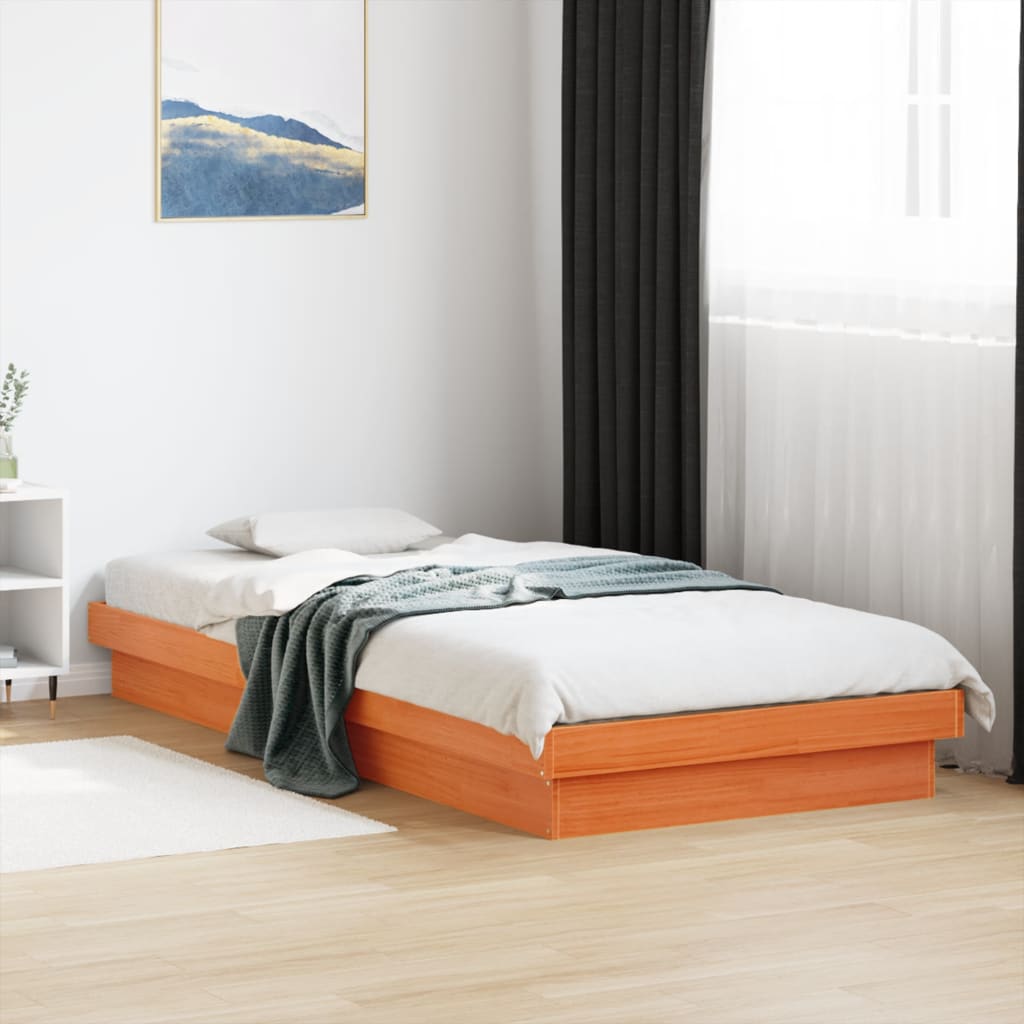 Bedframe met LED massief grenenhout wasbruin 90x200 cm is nu te koop bij PeponiXL, paradijselijk wonen!