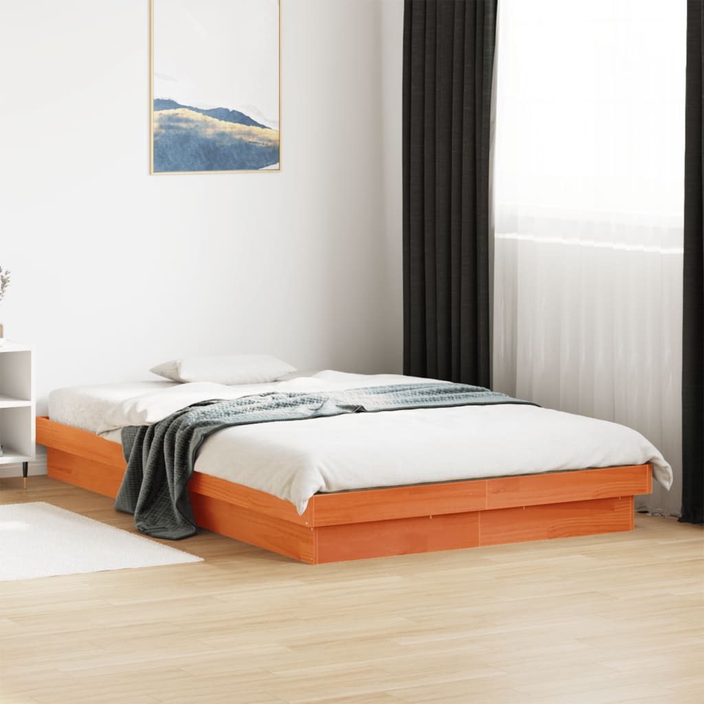 Bedframe met LED massief grenenhout wasbruin 140x200 cm is nu te koop bij PeponiXL, paradijselijk wonen!