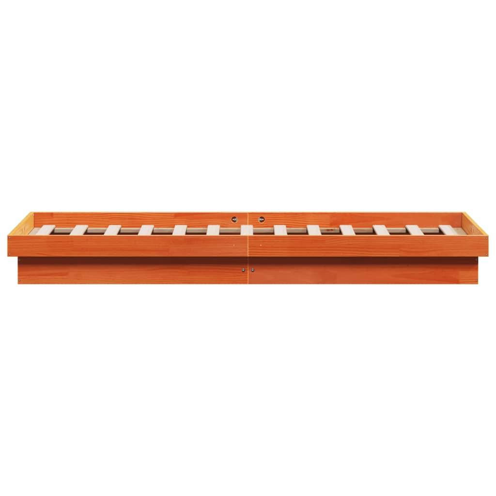 Bedframe met LED massief grenenhout wasbruin 140x200 cm is nu te koop bij PeponiXL, paradijselijk wonen!