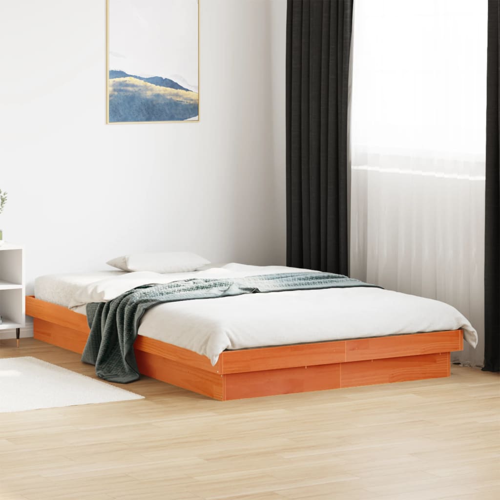 Bedframe met LED massief grenenhout wasbruin 135x190 cm is nu te koop bij PeponiXL, paradijselijk wonen!