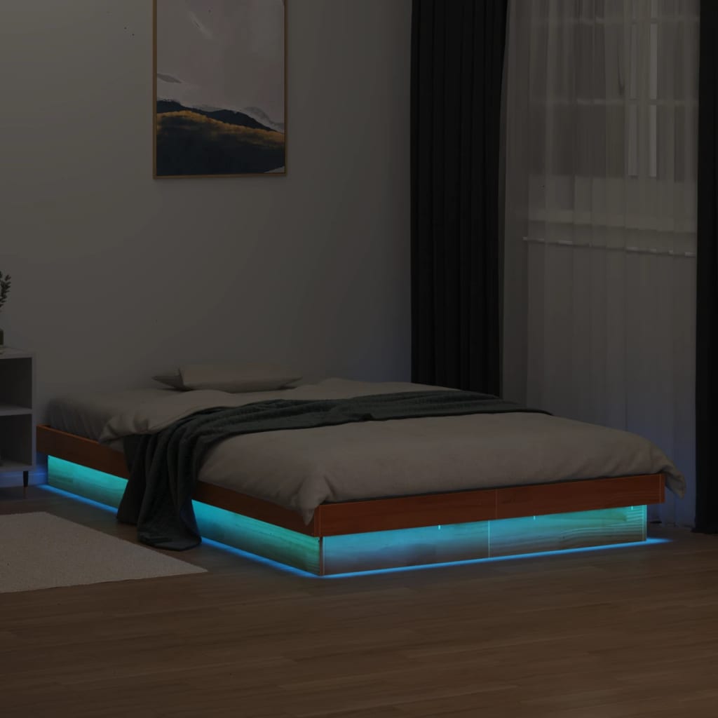 Bedframe met LED massief grenenhout wasbruin 140x190 cm is nu te koop bij PeponiXL, paradijselijk wonen!