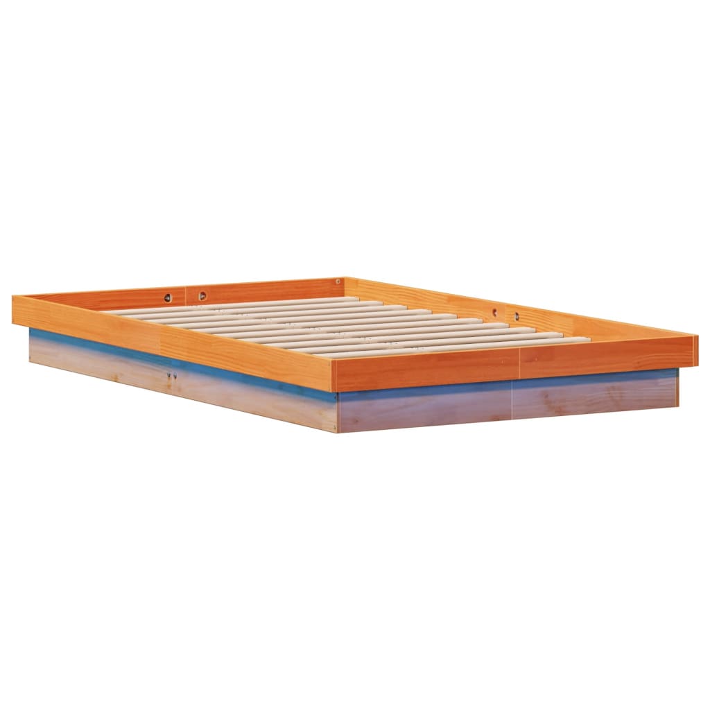 Bedframe met LED massief grenenhout wasbruin 140x190 cm is nu te koop bij PeponiXL, paradijselijk wonen!