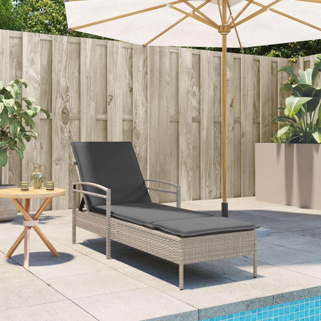 Ligbed met kussen 63x200x81 cm poly rattan lichtgrijs is nu te koop bij PeponiXL, paradijselijk wonen!