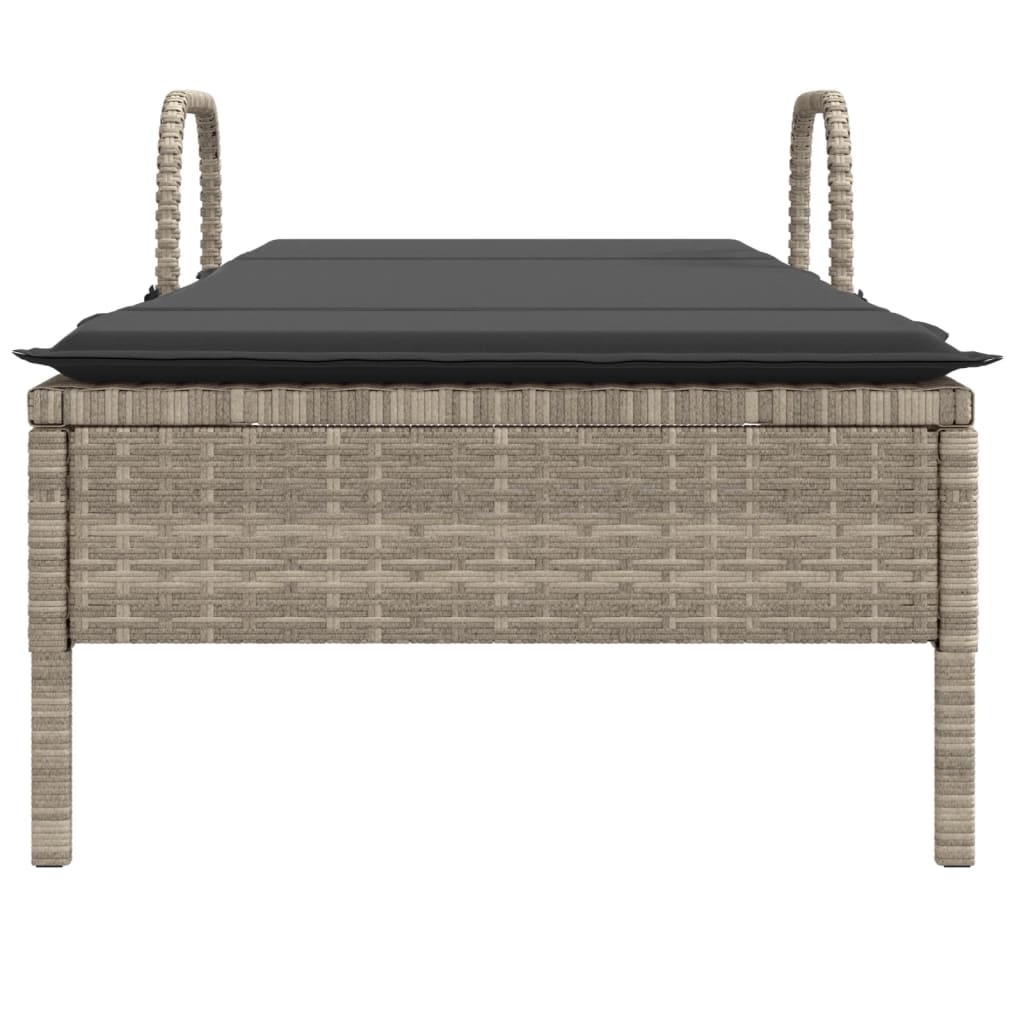 Ligbed met wielen en kussens poly rattan lichtgrijs is nu te koop bij PeponiXL, paradijselijk wonen!