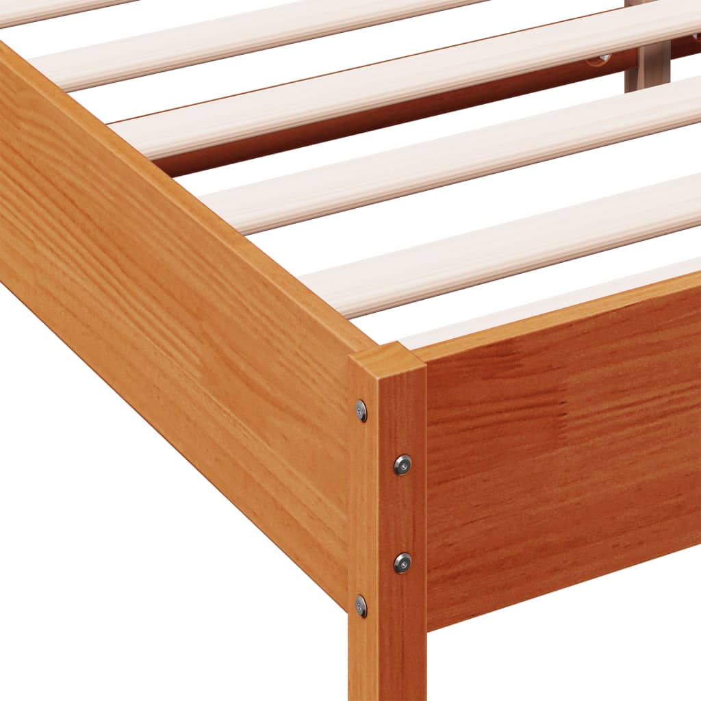 Bedframe zonder matras massief grenenhout wasbruin 200x200 cm is nu te koop bij PeponiXL, paradijselijk wonen!
