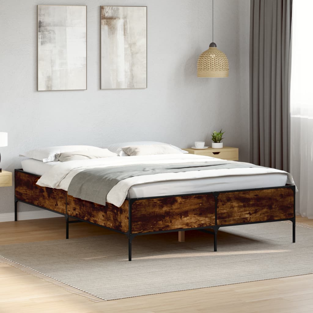 Bedframe bewerkt hout metaal gerookt eikenkleurig 135x190 cm is nu te koop bij PeponiXL, paradijselijk wonen!