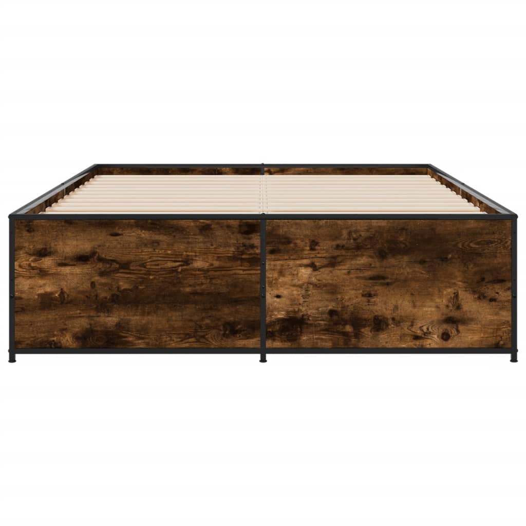 Bedframe bewerkt hout metaal gerookt eikenkleurig 135x190 cm is nu te koop bij PeponiXL, paradijselijk wonen!