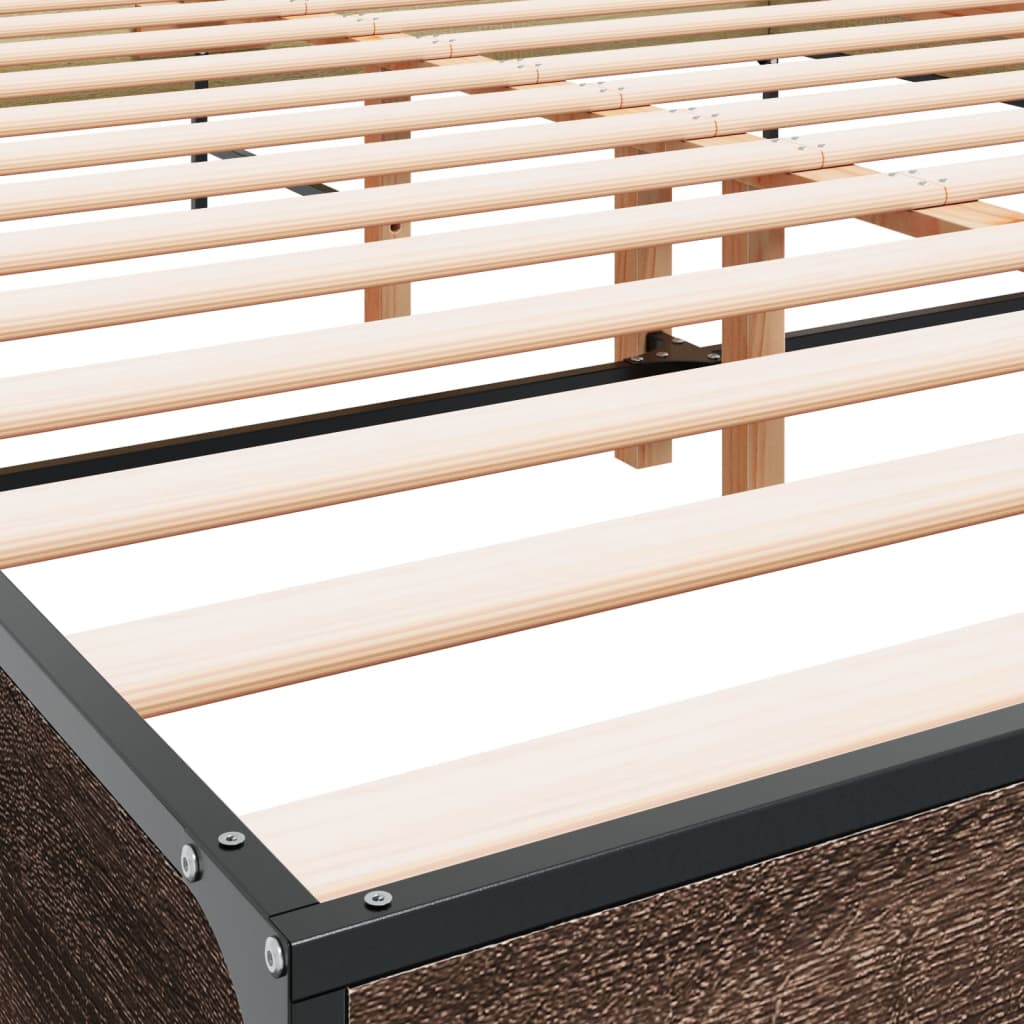 Bedframe bewerkt hout metaal bruin eikenkleur 135x190 cm is nu te koop bij PeponiXL, paradijselijk wonen!