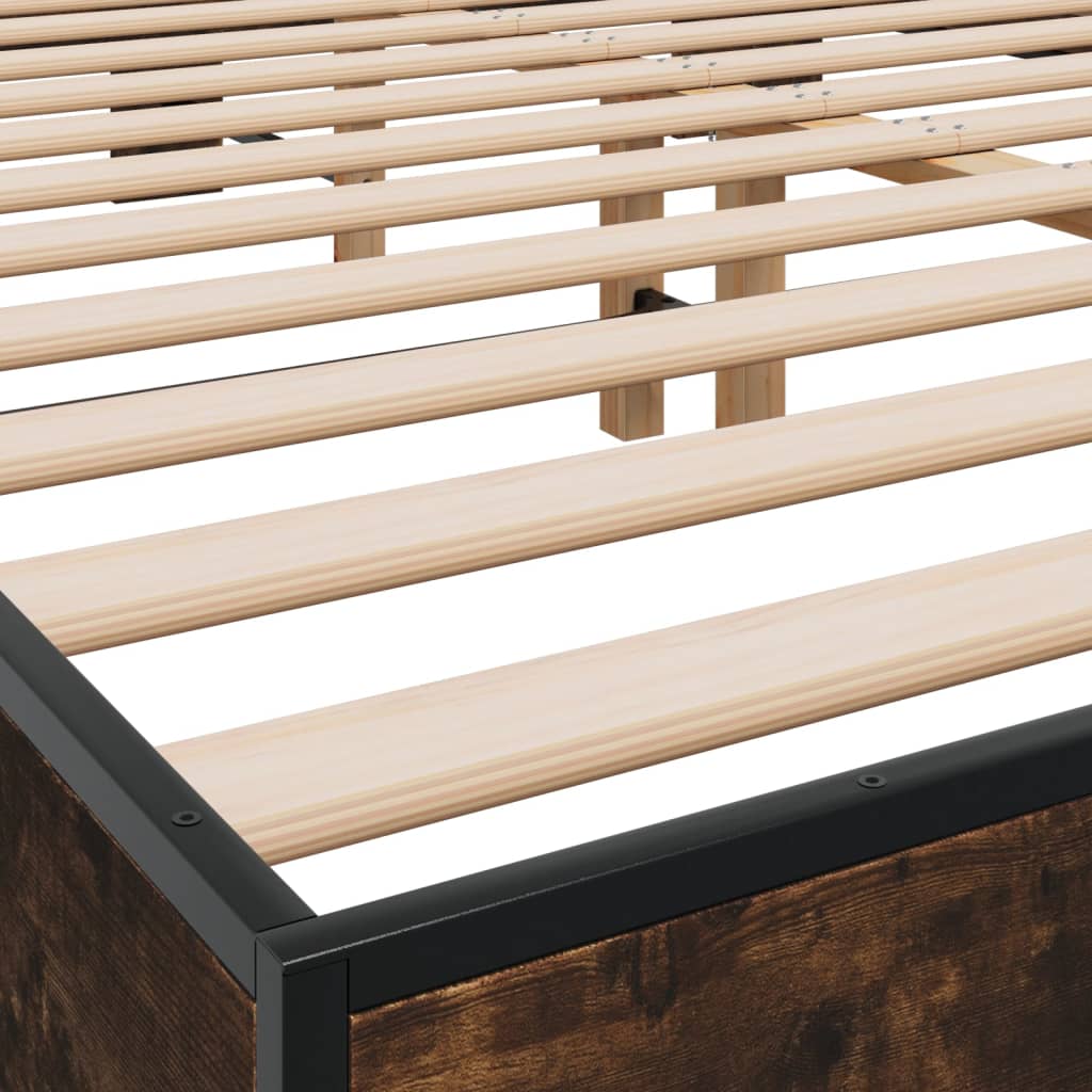Bedframe bewerkt hout metaal gerookt eikenkleurig 150x200 cm is nu te koop bij PeponiXL, paradijselijk wonen!