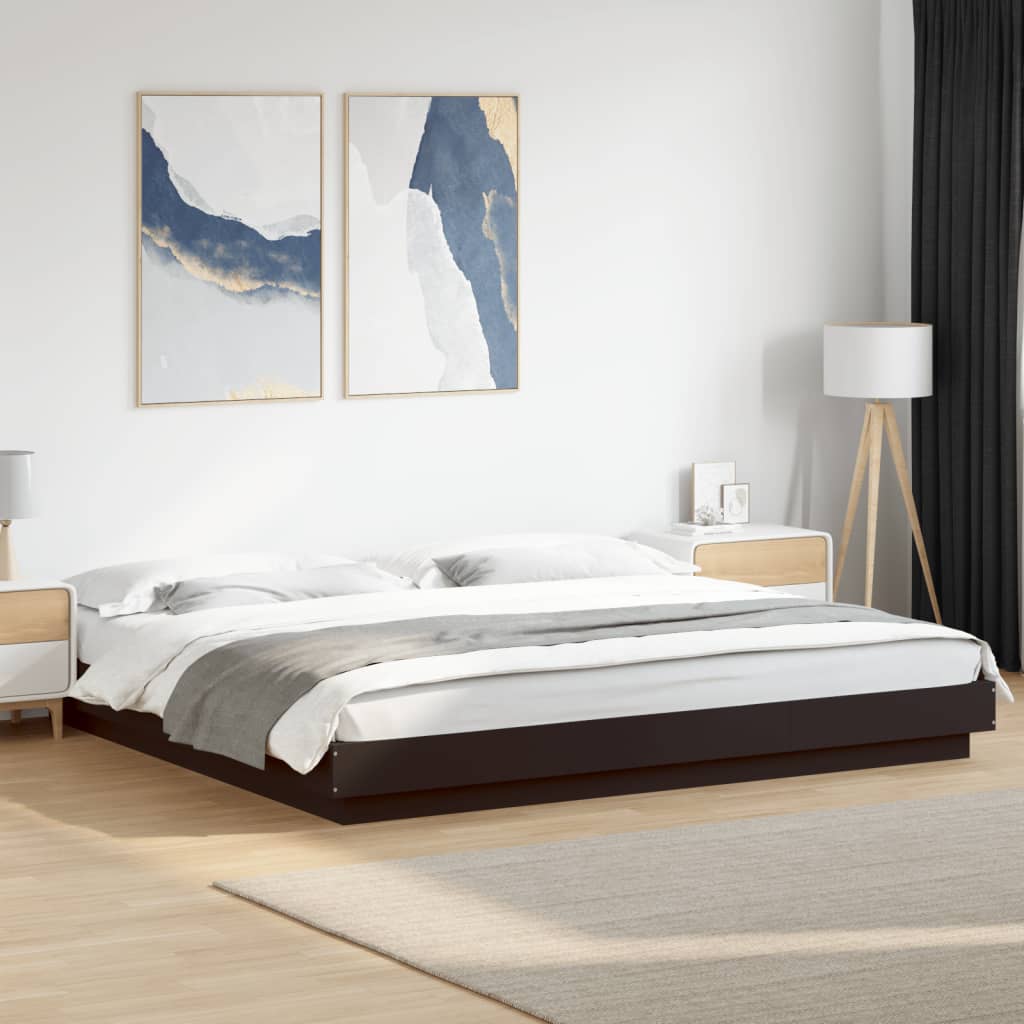 Bedframe met LED-verlichting bewerkt hout zwart 200x200 cm is nu te koop bij PeponiXL, paradijselijk wonen!