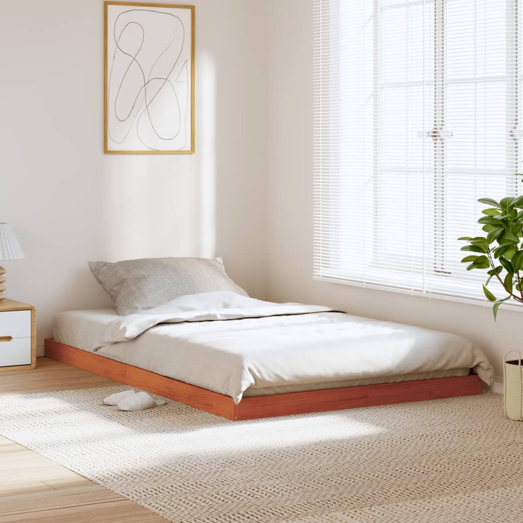 Bedframe massief grenenhout wasbruin 120x200 cm