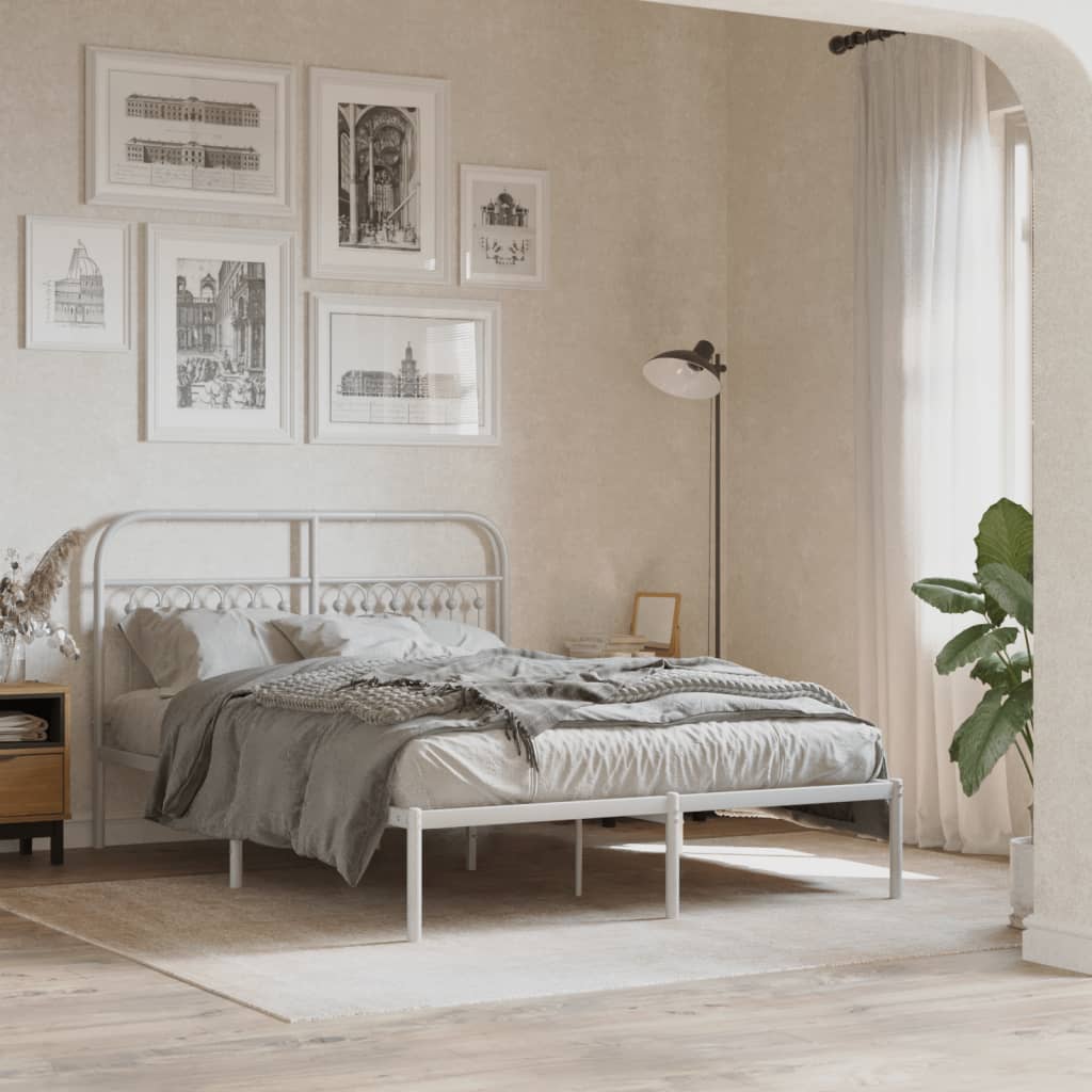 Bedframe met hoofdbord metaal wit 135x190 cm is nu te koop bij PeponiXL, paradijselijk wonen!