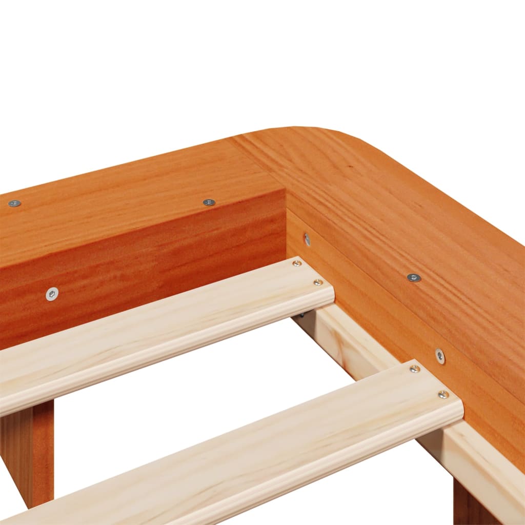 Bedframe zonder matras massief grenenhout wasbruin 135x190 cm is nu te koop bij PeponiXL, paradijselijk wonen!