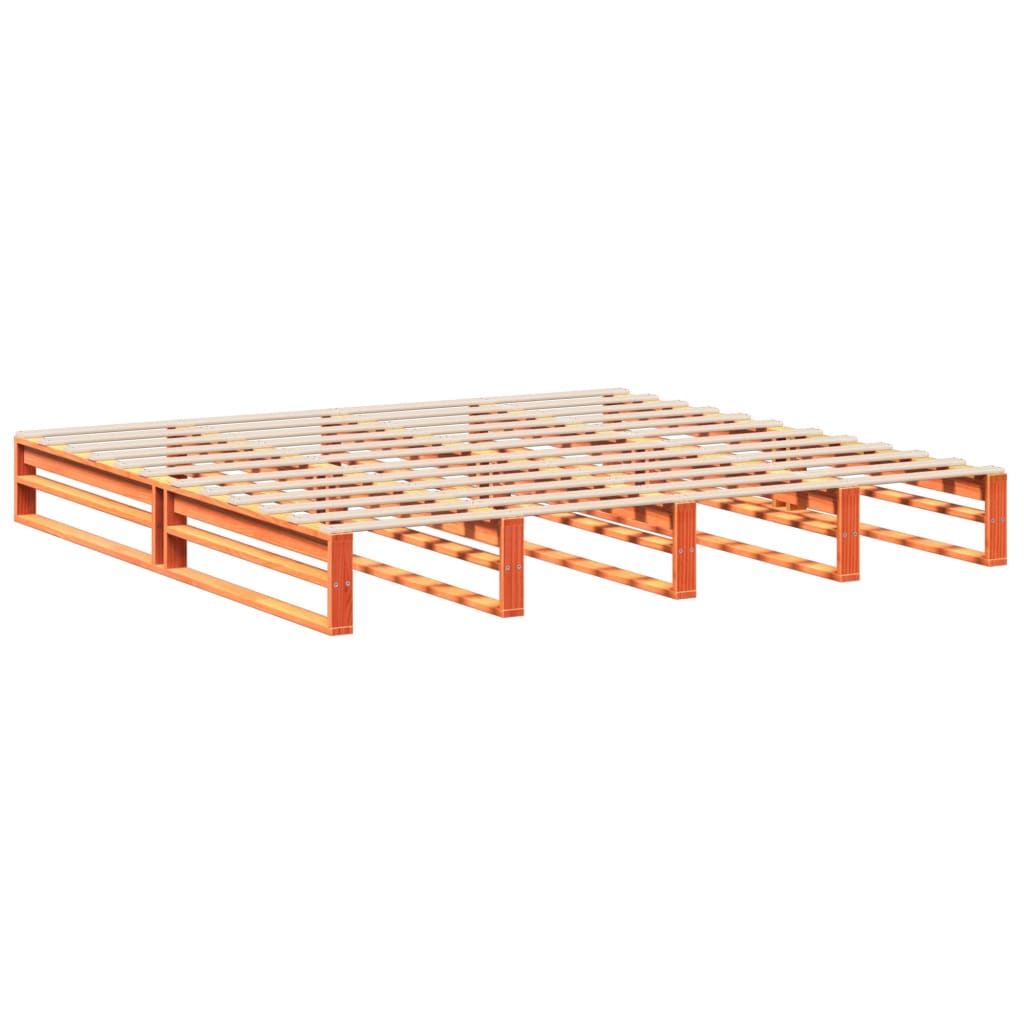 Bedframe zonder matras massief grenenhout wasbruin 200x200 cm is nu te koop bij PeponiXL, paradijselijk wonen!