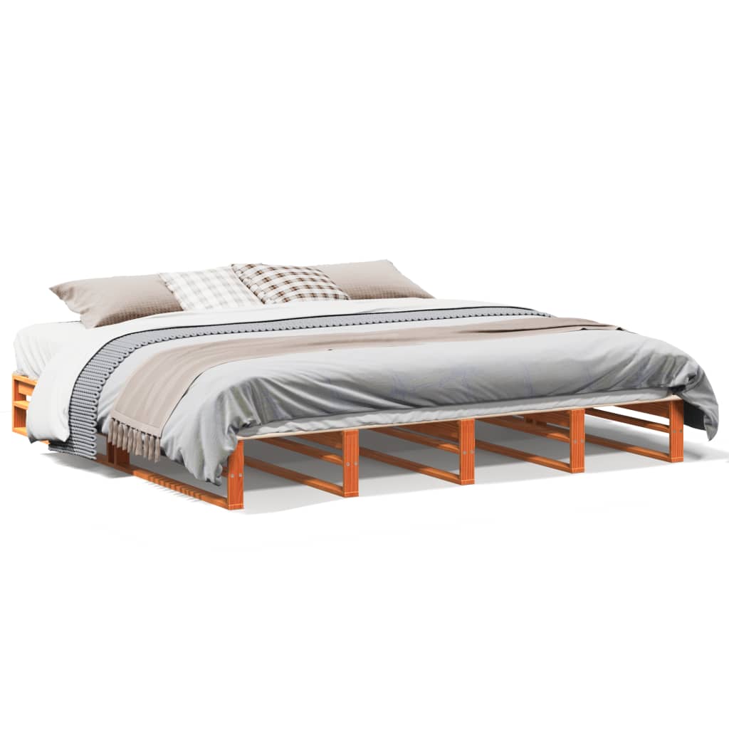 Bedframe zonder matras massief grenenhout wasbruin 200x200 cm is nu te koop bij PeponiXL, paradijselijk wonen!