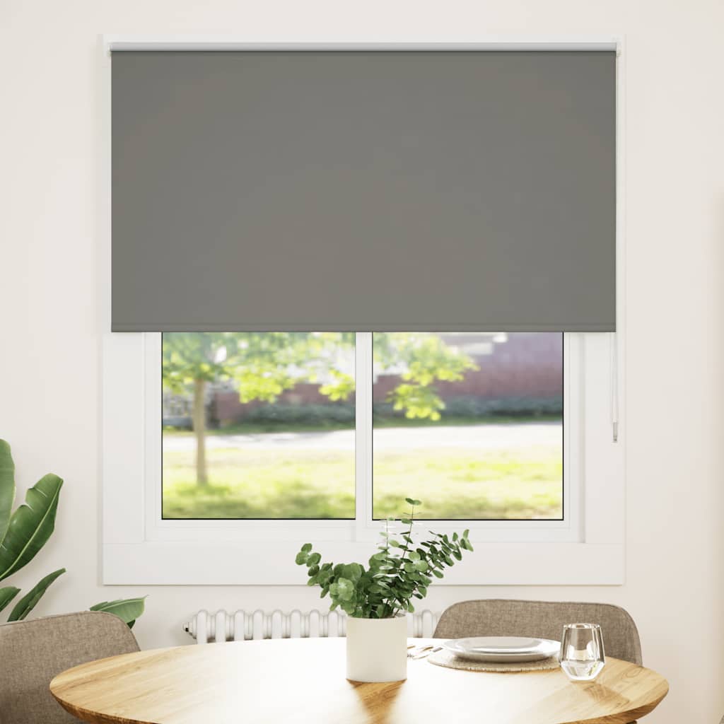 Rolgordijn verduisterend 135x150 cm stofbreedte 131,6 cm grijs is nu te koop bij PeponiXL, paradijselijk wonen!
