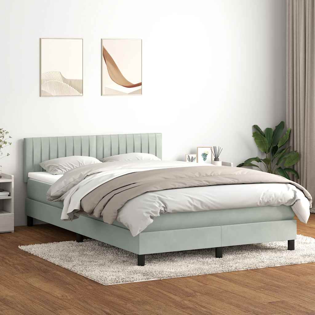 Boxspring met matras en LED fluweel lichtgrijs 140x220 cm