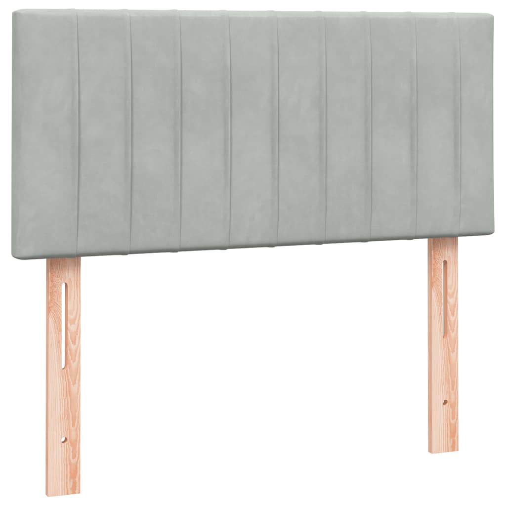 Boxspring met matras fluweel lichtgrijs 80x210 cm is nu te koop bij PeponiXL, paradijselijk wonen!