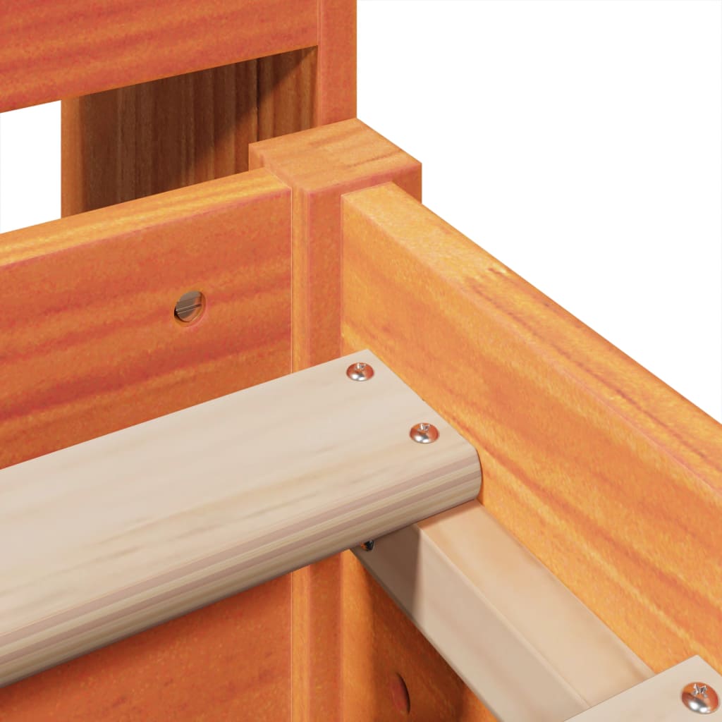 Bedframe zonder matras massief grenenhout wasbruin 135x190 cm is nu te koop bij PeponiXL, paradijselijk wonen!