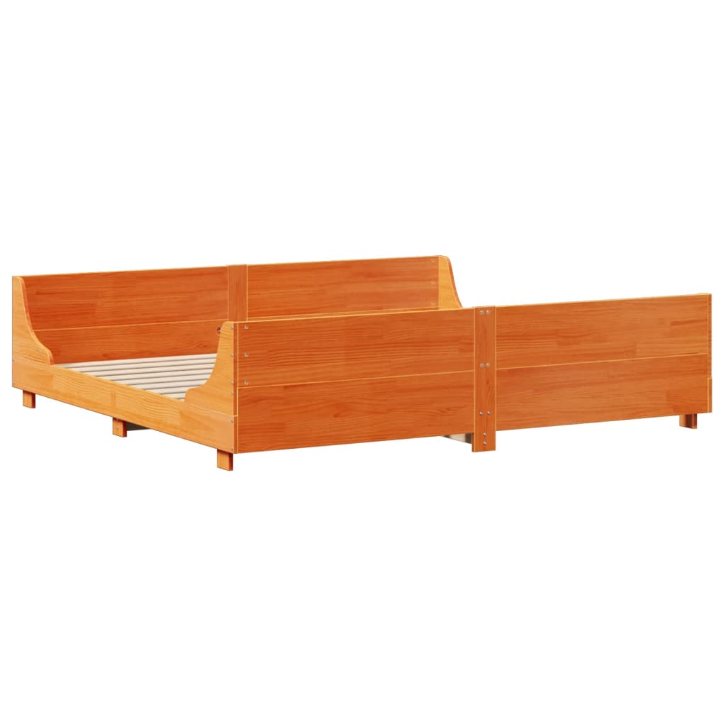 Bedframe zonder matras massief grenenhout wasbruin 200x200 cm is nu te koop bij PeponiXL, paradijselijk wonen!