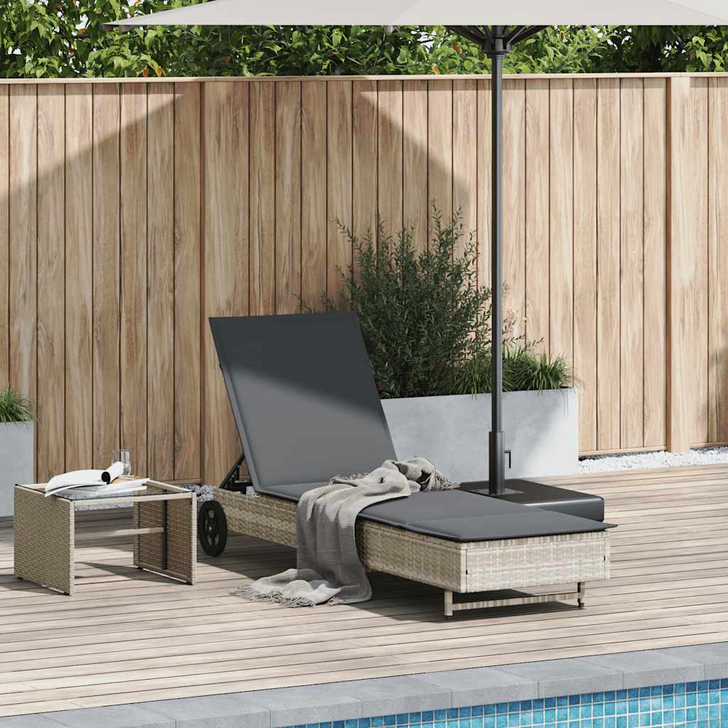 Ligbed met wielen en kussens poly rattan lichtgrijs is nu te koop bij PeponiXL, paradijselijk wonen!