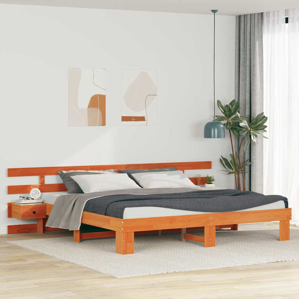 Bedframe met hoofdeinde Bruin 200 x 200 cm Massief grenenhout is nu te koop bij PeponiXL, paradijselijk wonen!