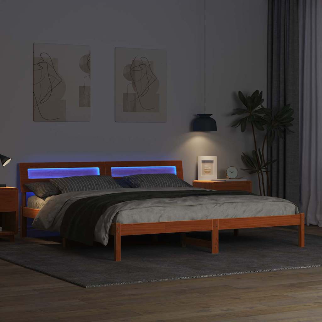 Bedframe met hoofdeinde Bruin 200 x 200 cm Massief grenenhout is nu te koop bij PeponiXL, paradijselijk wonen!