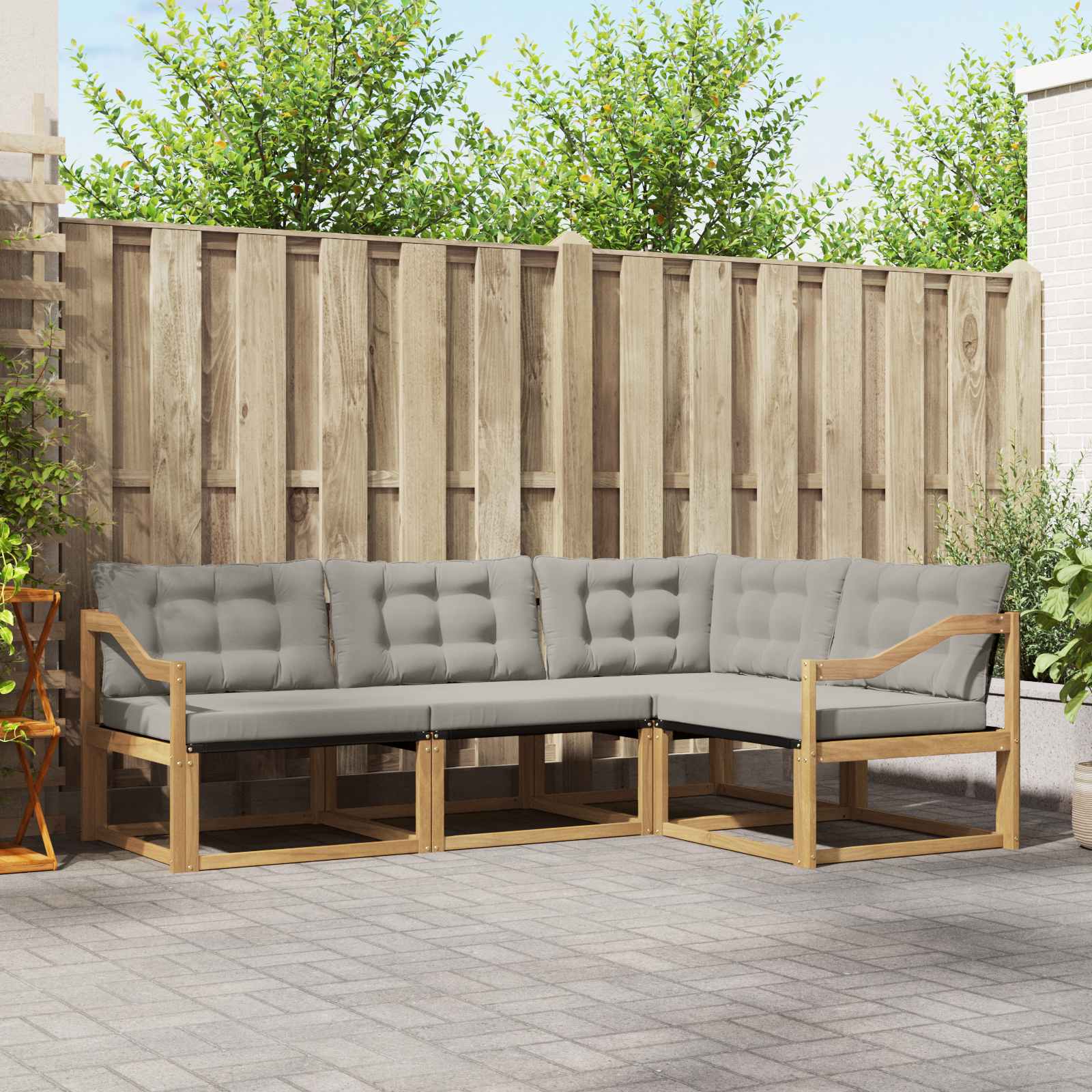 Buiten bankenset met kussen 4 pcs Wit en Lichtgrijs is nu te koop bij PeponiXL, paradijselijk wonen!
