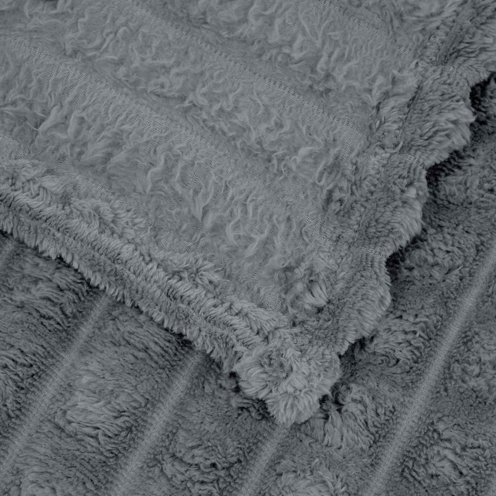 Gooi Deken Donkergrijs 200 x 150 cm Fleece is nu te koop bij PeponiXL, paradijselijk wonen!