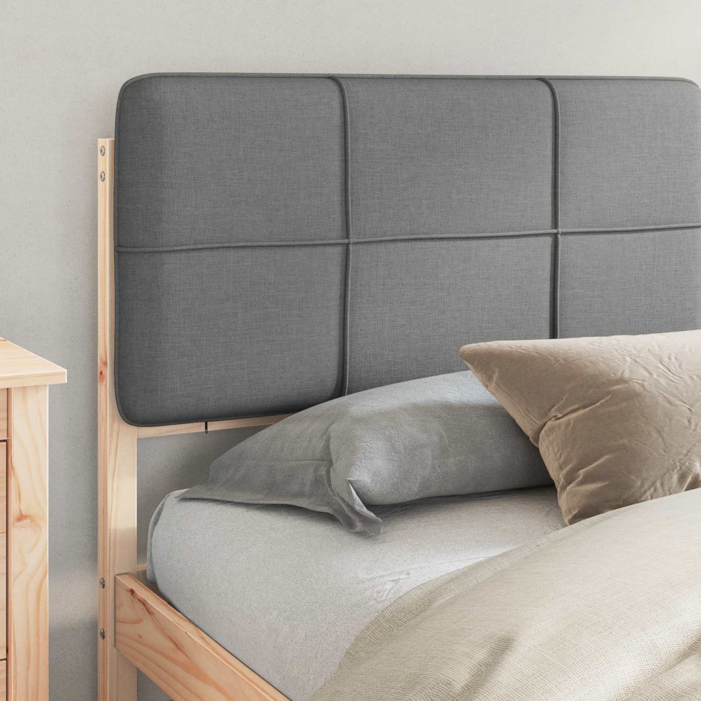 Bedframe met Gevoerd Hoofdgedeelte Lichtgrijs 180 x 200 cm is nu te koop bij PeponiXL, paradijselijk wonen!