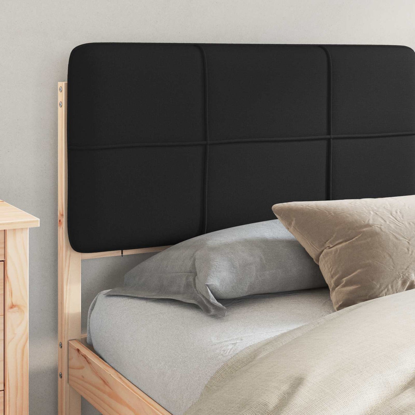 Bedframe met Gevoerd Hoofdgedeelte Zwart 180 x 200 cm is nu te koop bij PeponiXL, paradijselijk wonen!