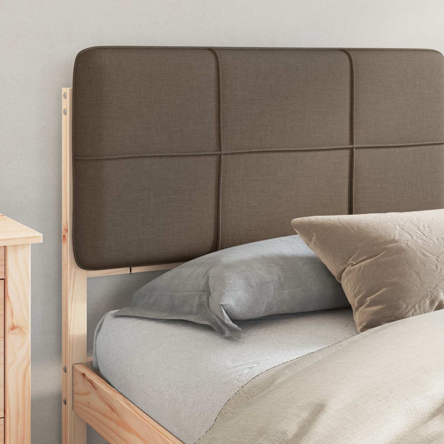 Bedframe met Gevoerd Hoofdgedeelte Taupe 180 x 200 cm is nu te koop bij PeponiXL, paradijselijk wonen!