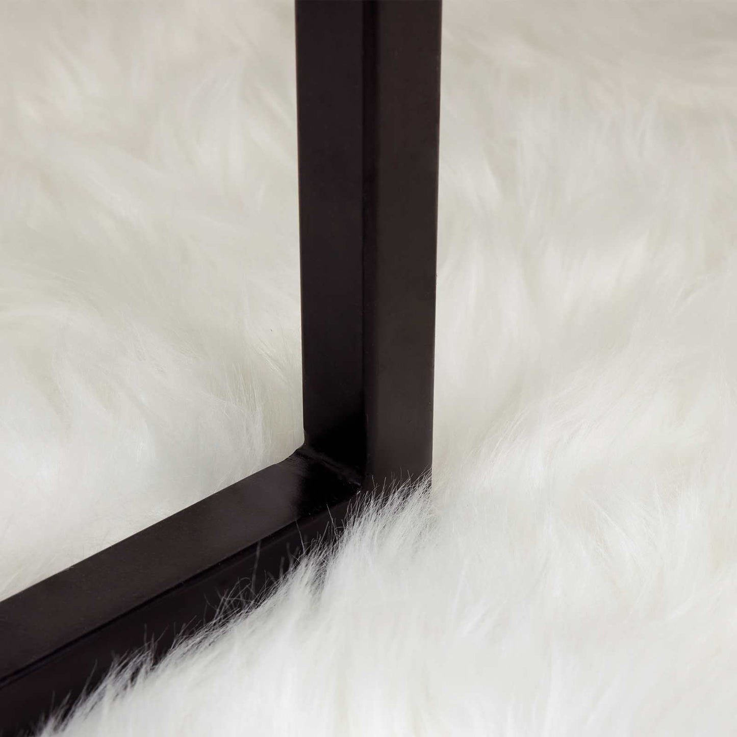 Nep Schapenvacht Tapijt Tafalla Wit 200 x 200 cm Polyester is nu te koop bij PeponiXL, paradijselijk wonen!