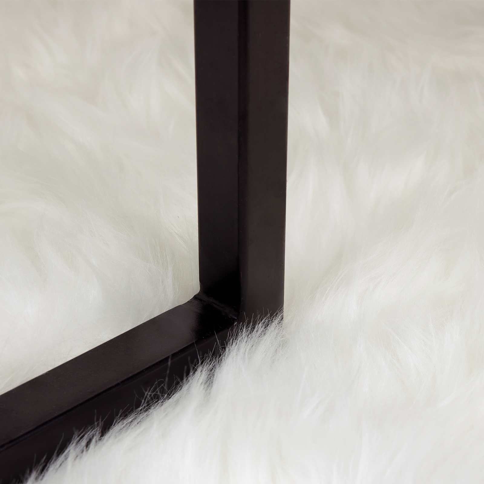 Nep Schapenvacht Tapijt Tafalla Wit 240 x 240 cm Polyester is nu te koop bij PeponiXL, paradijselijk wonen!