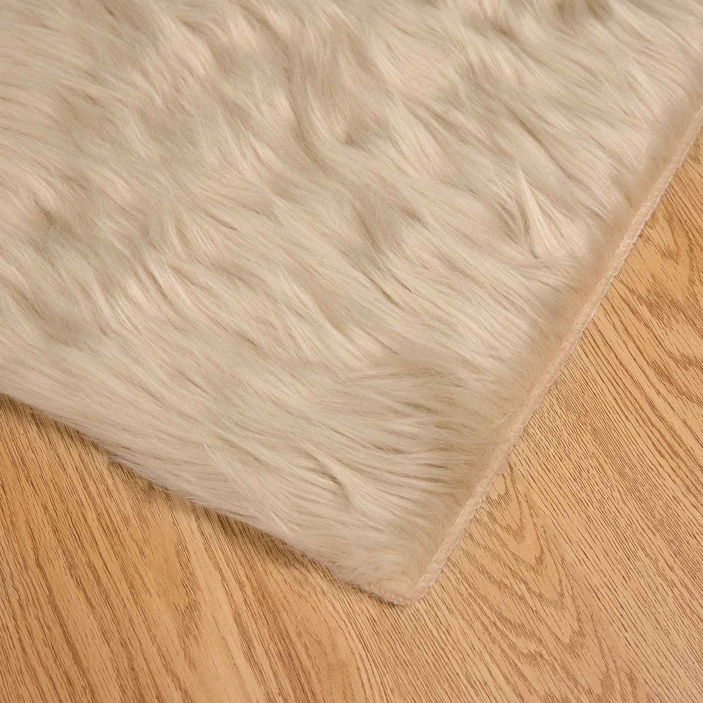 Nep Schapenvacht Tapijt Tafalla Beige 120 x 170 cm Polyester is nu te koop bij PeponiXL, paradijselijk wonen!
