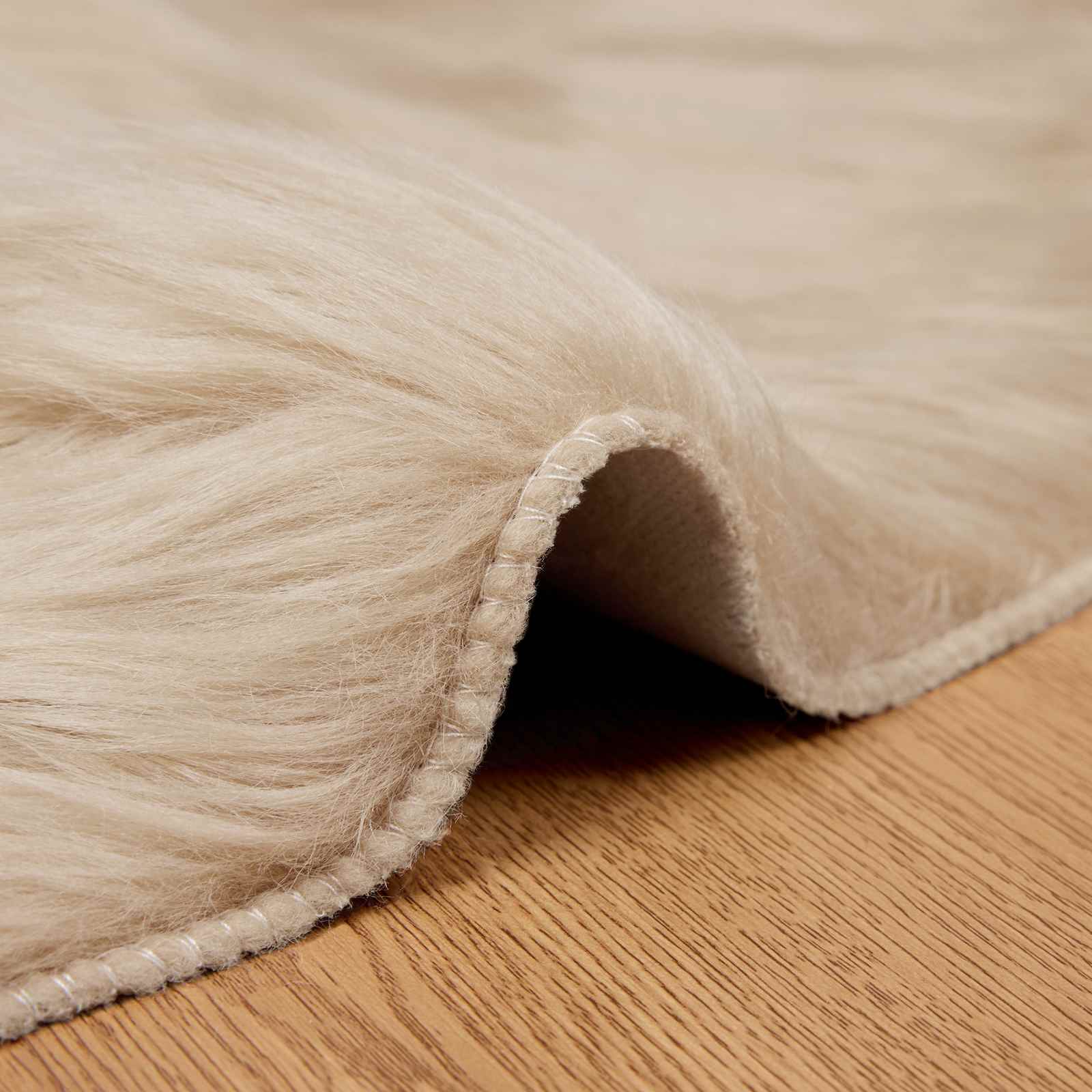 Nep Schapenvacht Tapijt Tafalla Beige Ø 120 cm Polyester is nu te koop bij PeponiXL, paradijselijk wonen!